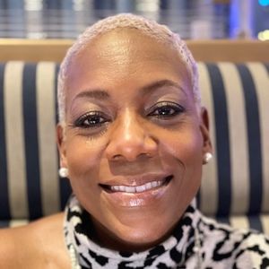 Meet your Posher, Jacqueline